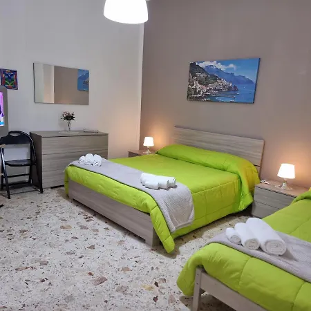 Residenza Margherita - E Near The Sea
